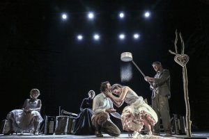 Световноизвестният словенски режисьор Йерней Лоренци представя тази вечер в рамките