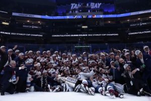 Колорадо Авъланч е новият шампион в Националната хокейна лига на