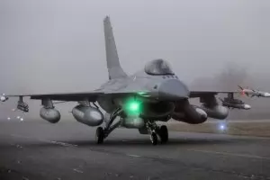 Румъния купува 32 изтребителя F-16 втора ръка от Норвегия