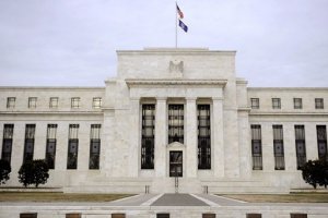 Американският Федерален резерв засили стремежа си да укроти високата инфлация