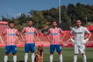 Клуб от Ла Лига кани с кучета на стадиона