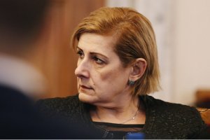 Народният представител Елена Гунчева обяви в личния си профил във