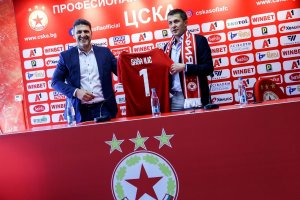 Потвърдиха се подозренията че ЦСКА София е преговарял със сръбския треньор