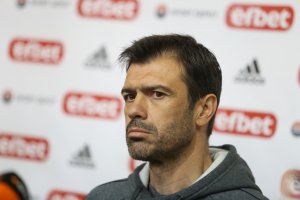 Ботев Враца изненадващо освободи италианския си треньор Дженаро Йецо само