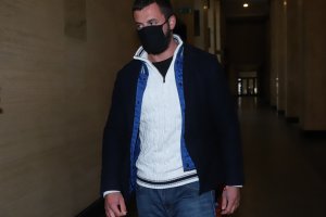 Съдът търси да призове Йоан Матев който е подсъдим за умишленото убийство на