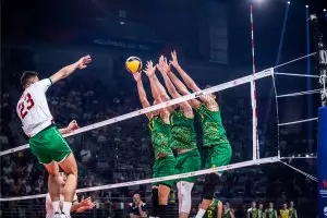Аутсайдерът Австралия посрами волейболистите ни насред София