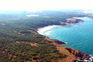 Граждански активисти от групата за защита на Синеморец и Природен