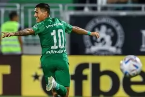 "Лудогорец" едва не се препъна още на първата стъпка към ШЛ