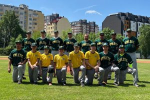 Атлетик София спечели и двата си мача срещу Юнак София