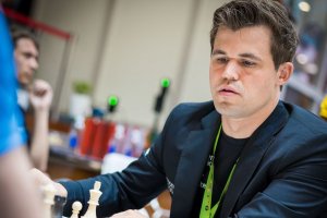 Нови две убедителни победи постигнаха българските национални отбори по шахмат