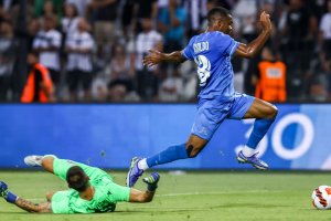 Левски елиминира фаворизирания дори от собствения си треньор Станимир Стоилов