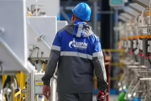 Служебният кабинет обяви курс "Обратно към Газпром"