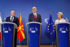 РС Македония и Албания започват
преговорите за членство в ЕС