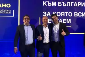 Коалиционни сделки разтресоха бургаската структура на „Промяната”