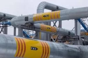 "Булгаргаз" продава руски газ с посредник и 20 евро по-висока цена