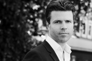 Музика от филмови класики като Междузвездни войни Карибски пирати Властелинът