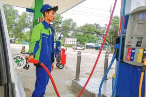 Управляваната от военните Мианма бившата Бирма  възнамерява да внася руски бензин