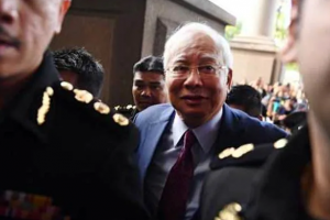 Бившият министър председател на Малайзия Наджиб Разак ще лежи 12 години