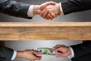 Над 300 млн лв годишно е щетата за бюджета от