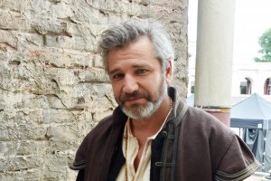 СВЕЖЕН МЛАДЕНОВ обича да повтаря че е расъл в гората