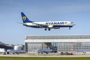 Ryanair спира билетите за 10 евро