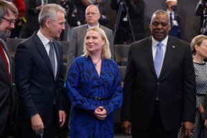 САЩ ще предоставят безплатно на Чехия осем военни хеликоптера съобщиха