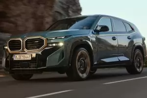 BMW показа най-мощния си и най-тежък спортен автомобил