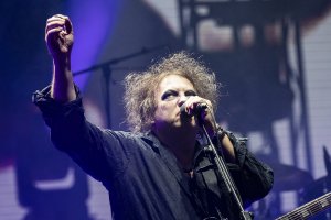 Лидерът на рокгрупата The Cure Робърт Смит предсказал датата на