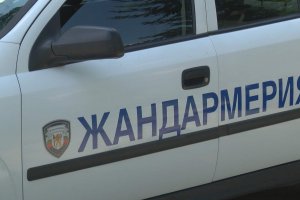 Екипи на жандармерията се включват в охраната на населените места