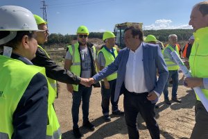 3 седмици преди изборите служебното правителство се зае с несвойствена