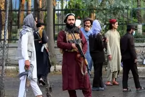 Бомбен атентат взе 23 жертви в Кабул