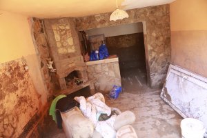 Обещаните от държавата фургони за най тежко пострадалите от наводненията карловски