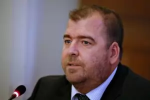Земеделският министър: И напълно изправни диги щяха да се скъсат