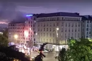 Туристка загина при пожар в хотел "Централ" в София