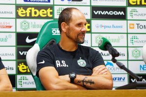 Контузените халфове на Лудогорец Доминик Янков и Клод Гонсалвеш ще