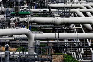 Европейската комисия отказва да финансира довършаването на газопровода MidCat който