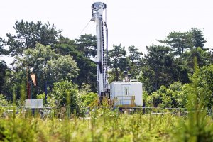 Британското правителство потвърди днес че отменя мораториума върху фракинга в