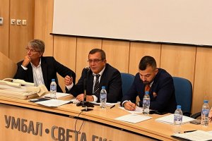 предложена от бившия служебен министър акад Николай Денков засега се