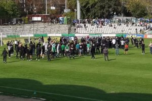 Грозни сцени се разиграха във Варна преди началото на двубоя