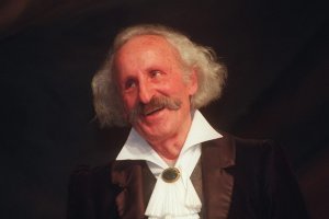 Отиде си големият полски актьор Фрацишек Пиечка съобщиха от Министерството