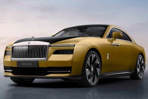 Още през лятото британската фирма Rolls Royce обяви че първият