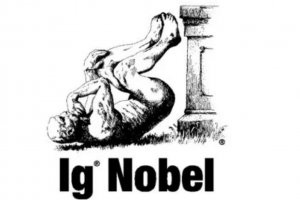 Вече 32 години във всяко начало на есента в Sanders Theatre на Харвардския