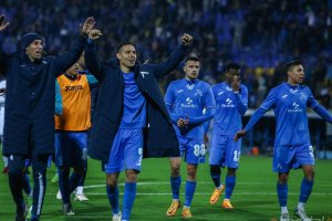 Левски постигна осмата си победа от 10 мача във футболното