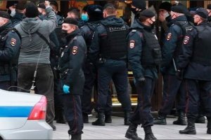 В Москва са започнали арести на военни съобщава главното разузнавателно