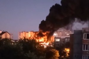 Руски военен самолет се разби в градската част на курорта