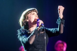 Легендата на френския шансон Мирей Матийо най сетне ще представи пред