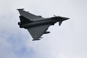 Испания ще изпрати общо 15 изтребителя в България и Румъния