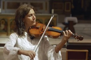 Световноизвестната цигуларка Дорина Марков ще бъде специален гост на концертите