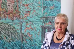 Надежда Кутева получава наградата за живопис „Захарий Зограф“