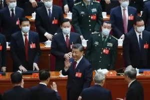 Си Дзинпин тръгна към нов мандат с реч за COVID-19, Хонконг и Тайван